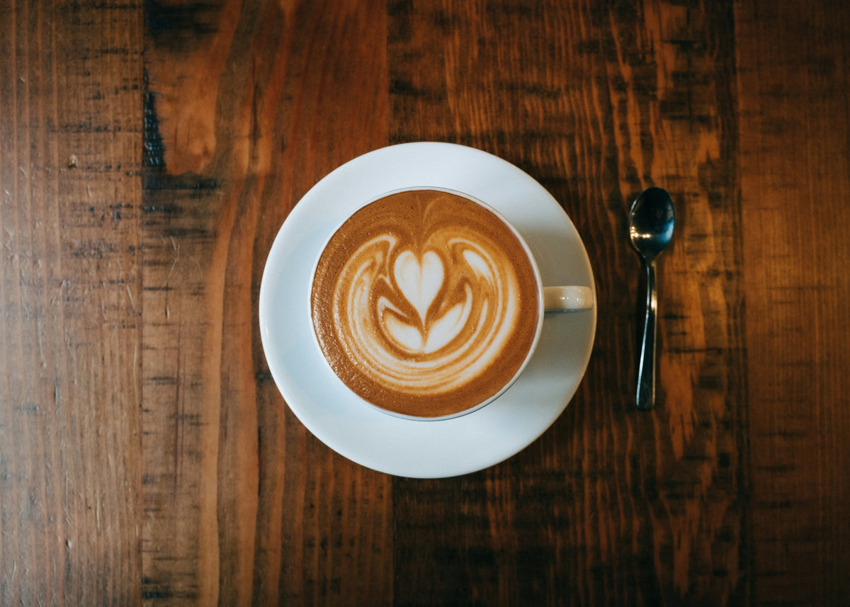 Verse melk of melkpoeder in een zakelijke koffiemachine?