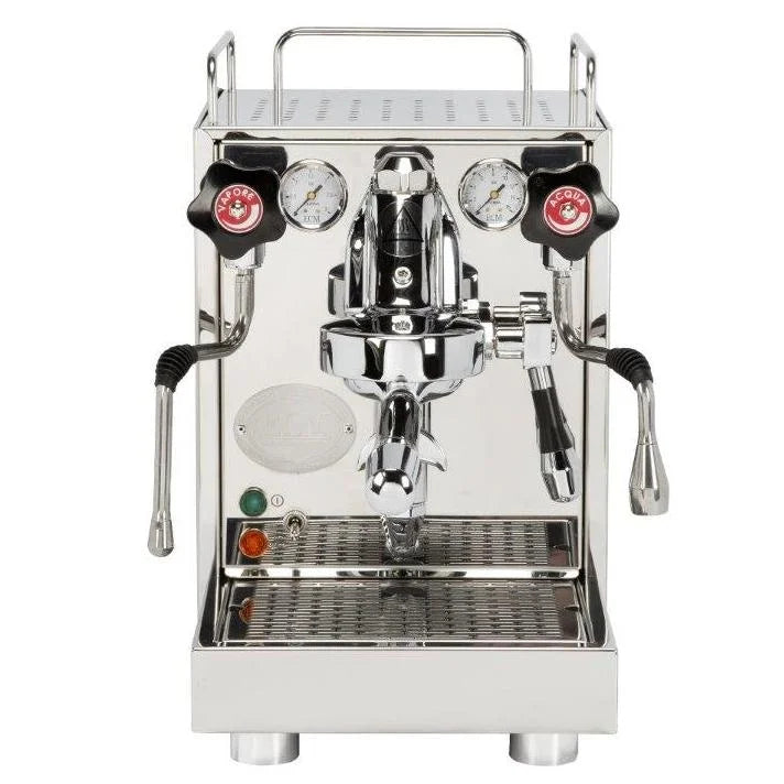 ECM Mechanika Slim pistonmachine, ideaal voor compacte keukens en stadsappartementen. Slank ontwerp met warmtewisselaar en geavanceerde functies zoals selecteerbare temperaturen en eco-modus.